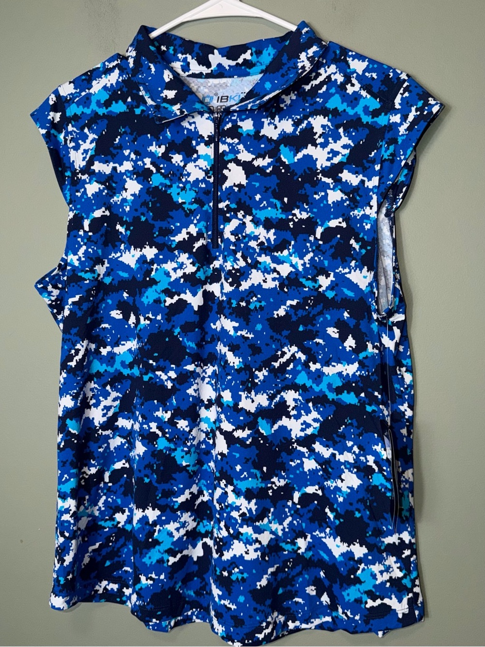 IBKUL Women’s Sleeveless Blue/Navy Camo Zip Polo Top XL NEW with tags